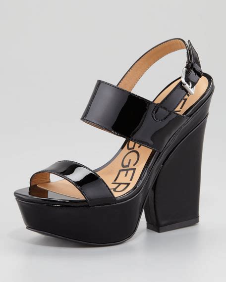 Holly Leather Wedge Sandal 